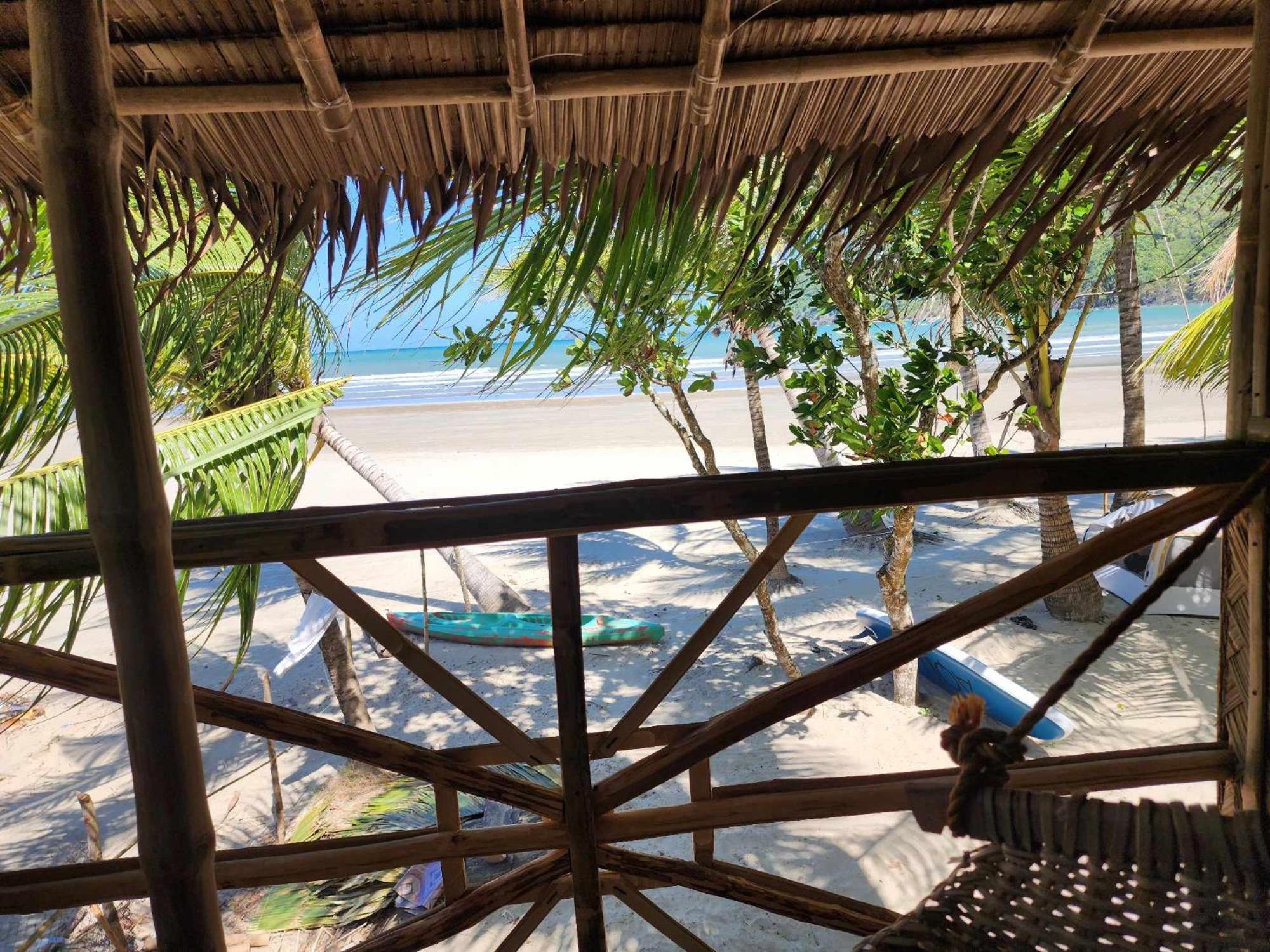 Bice Camp Bucana Beach 엘니도 외부 사진